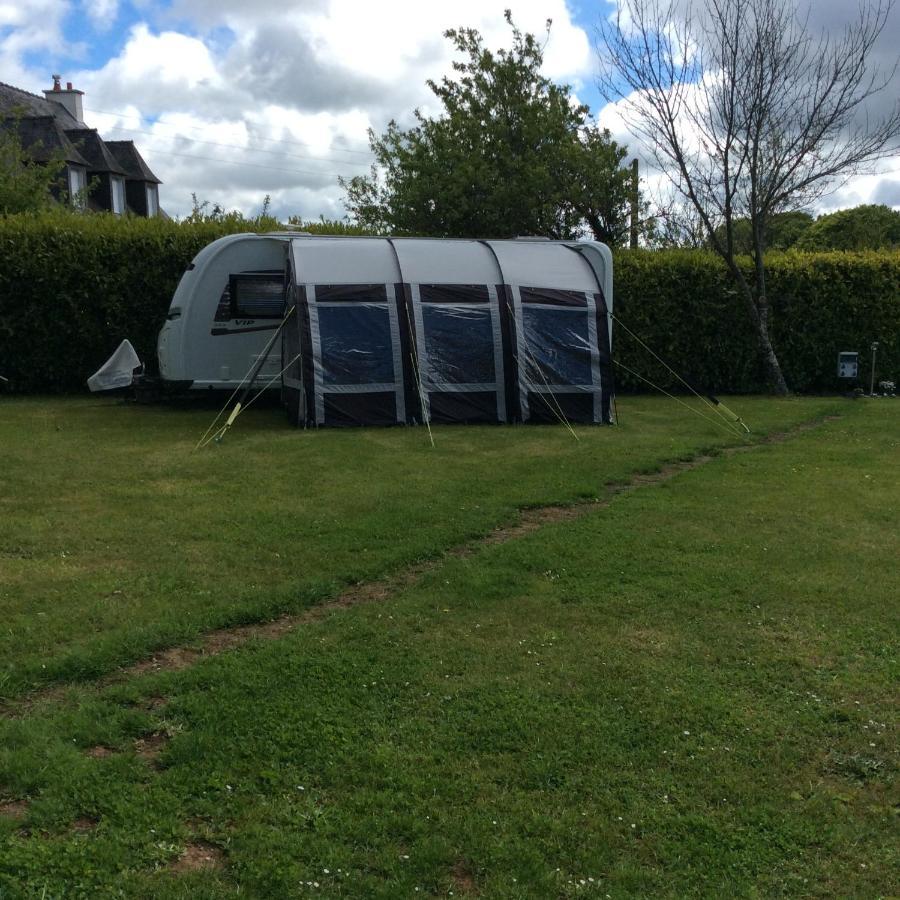 Le Boterff Gites Et Camping Saint-Mayeux Exterior foto